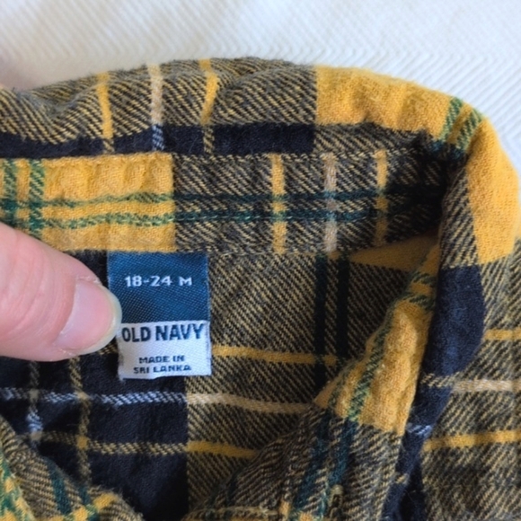 old navy yellow plaid cotton flannel button down shirt 18-24 months baby boy - Picture 2 of 5